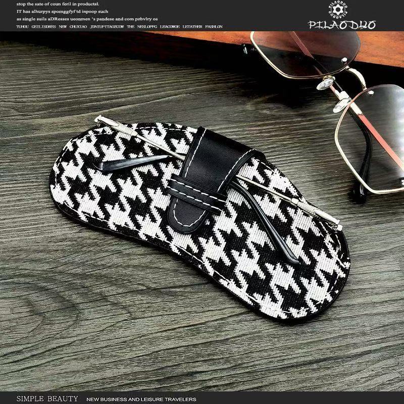 2026 New Eyewear Bag Men Wpmen - Men Accessories Online recension och pris