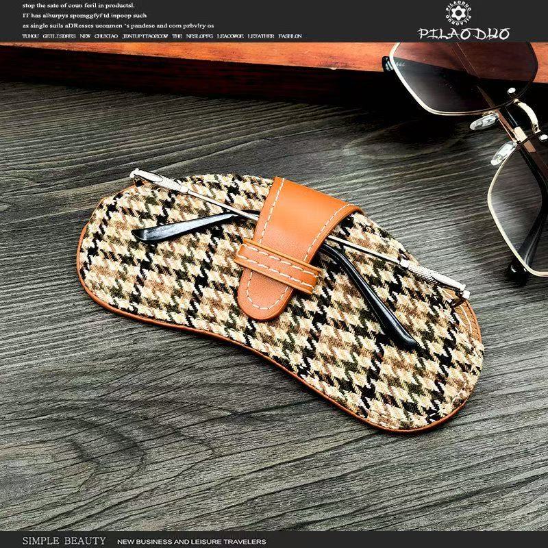 2026 New Eyewear Bag Men Wpmen - Men Accessories Online recension och pris